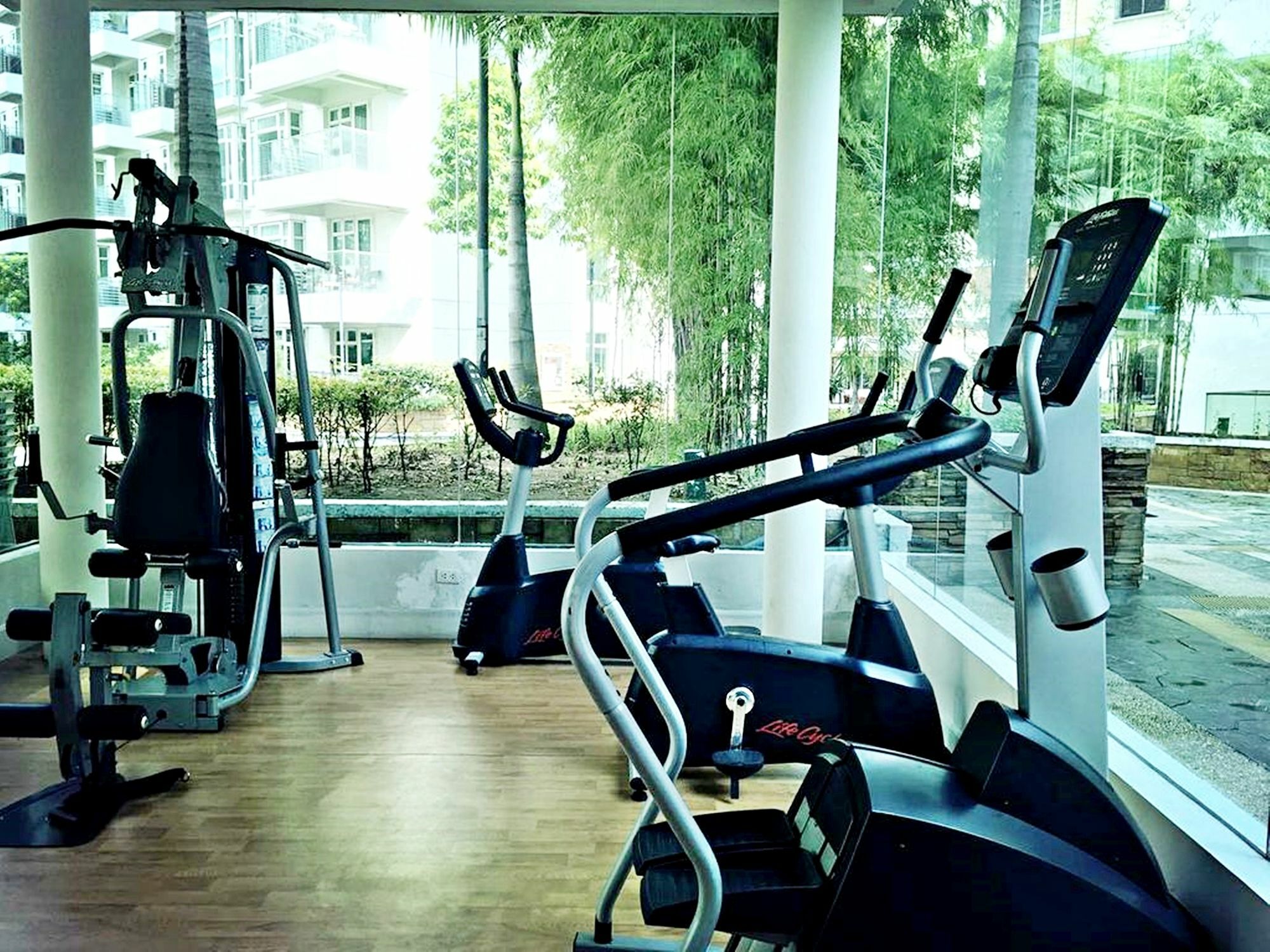 Maxstays - Max Style @ The Parkside Villas Pasay Eksteriør billede